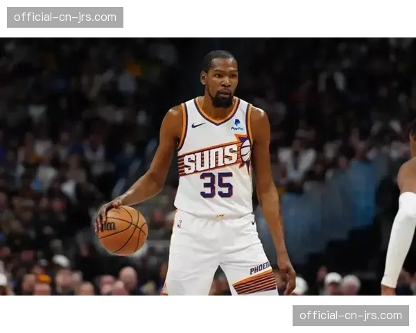 NBA交易截止日：凯文-杜兰特被太阳交易至纽约尼克斯