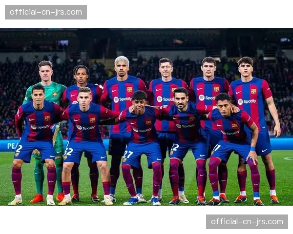 战术复盘：巴萨主场平局暴露“伪九号”战术在欧冠淘汰赛的局限性